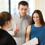 C’est l’histoire d’un locataire qui estime que son bailleur met la charrue avant les bœufs…