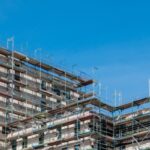 Rénovation immobilière lourde : taux réduit de TVA et exonération de taxe foncière ?