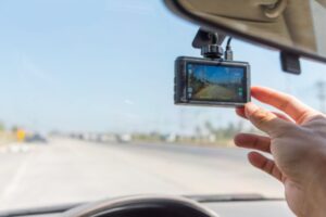 Véhicule d'entreprise, dashcam… et surveillance de l' employeur ?