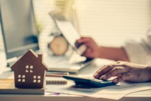 Délai de reprise et fausse domiciliation fiscale : précisions utiles