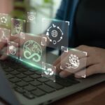 C’est l’histoire d’un employeur qui surprend un salarié malade en train de travailler pour une autre entreprise…