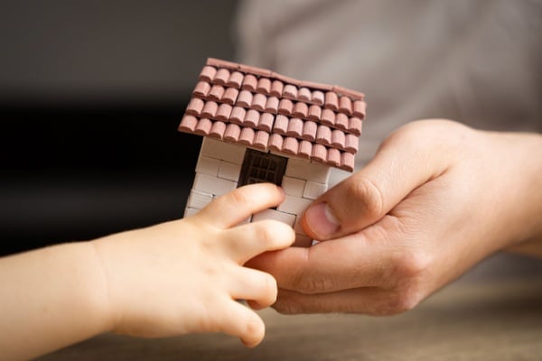 C’est l’histoire d’une petite-fille qui hérite de la holding de sa grand-mère…