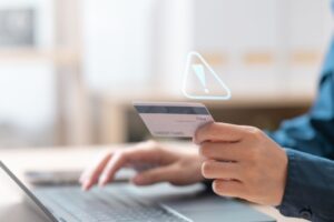 Fraudes bancaires : recenser les anomalies pour mieux détecter les fraudes