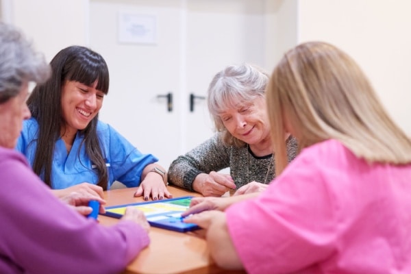 Hébergement temporaire non médicalisé : pérennisation du dispositif